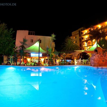 Mini Golf Apartments Canyamel  Zewnętrze zdjęcie